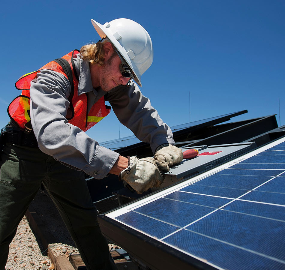 SIEG Solar - Southern Illinois Energy Group Technician